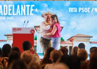 Sáez y Torres piden aglutinar el voto progresista en el PSOE “porque nos estamos jugando el modelo de convivencia, seguir avanzando en derechos y libertades”
