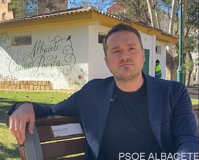 El PSOE insta al Equipo de Gobierno de Manuel Serrano a que continúe con el proyecto ‘Albacete Ciudad Poesía’, para difundir la obra de más autores y autoras locales