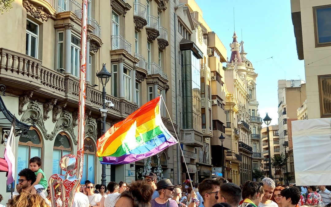 Emilio Saez Cruz, ha destacado que las mujeres y hombres del PSOE siempre estaremos defendiendo los derechos de las personas, en este caso del colectivo #LGTBI»