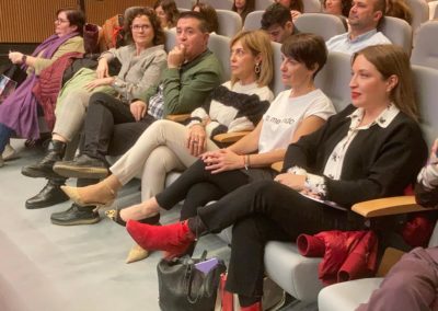 Mesa redonda «Discriminación y violencia hacia las mujeres en el ámbito laboral: periodismo, cultura y deporte»
