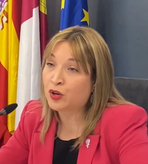Amparo Torres ha analizado en una entrevista, en el programa ‘Hoy por Hoy’ de Radio Albacete Cadena SER, el proyecto de Presupuestos del PP, que ha calificado como «irrealizable» y que de llevarse a la práctica, «provocaría el mayor endeudamiento de la historia del Ayuntamiento de Albacete»
