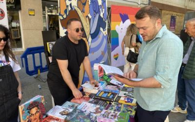 Hoy viernes 17 de mayo, se ha celebrado el Día Internacional contra la LGTBIfobia en la Plaza de la Constitución.