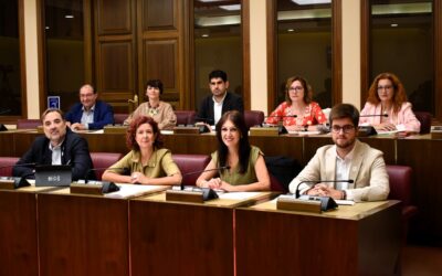 La concejala socialista Anabel Garrido lamenta que se haya perdido esta oportunidad, “porque el calor no entiende de plenos ni de votos, el calor lo sufren los niños y niñas de Albacete cada día”