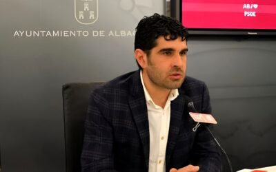 El alcalde ha renunciado a la Capitalidad Española de la Gastronomía al no presentar ni siquiera la candidatura