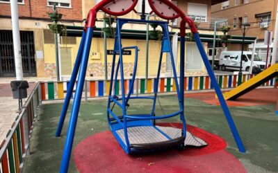 El PSOE exige una rectificación al PP tras reponer el balancín inclusivo de Franciscanos “igual que estaba”