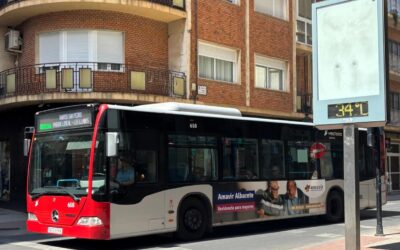 El Grupo Municipal Socialista denuncia el calvario que padecen quienes utilizan el autobús ante la ola de calor