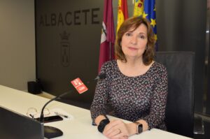 El PSOE exige explicaciones urgentes a Manuel Serrano por un presunto ‘dedazo’ en un contrato del Ayuntamiento
