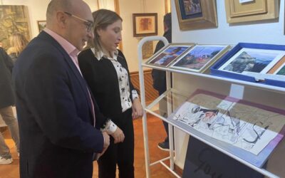 La concejala y el concejal han subrayado la aportación de ‘Magnú’ por popularizar la pintura y el arte en general.